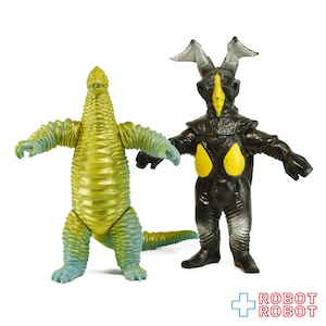 バンダイ ウルトラ怪獣シリーズ レッドキング x ゼットン ソフビ フィギュア 1983
