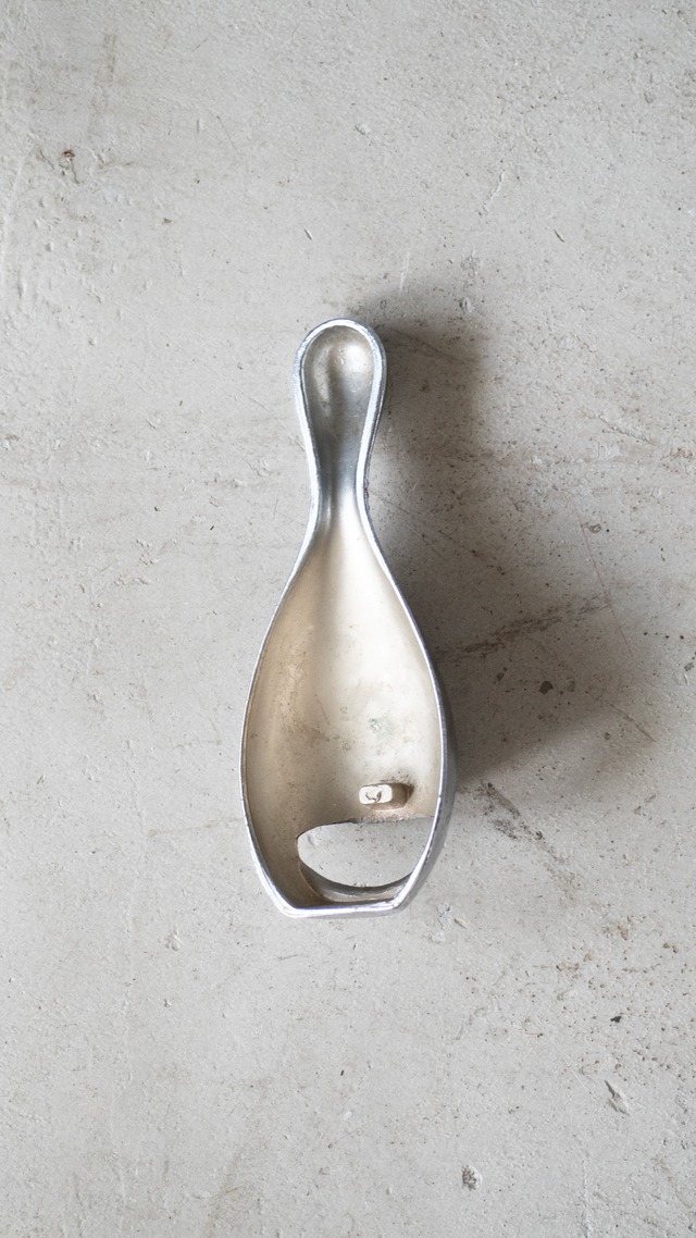 unknown 1970s Bowling pin bottle opener