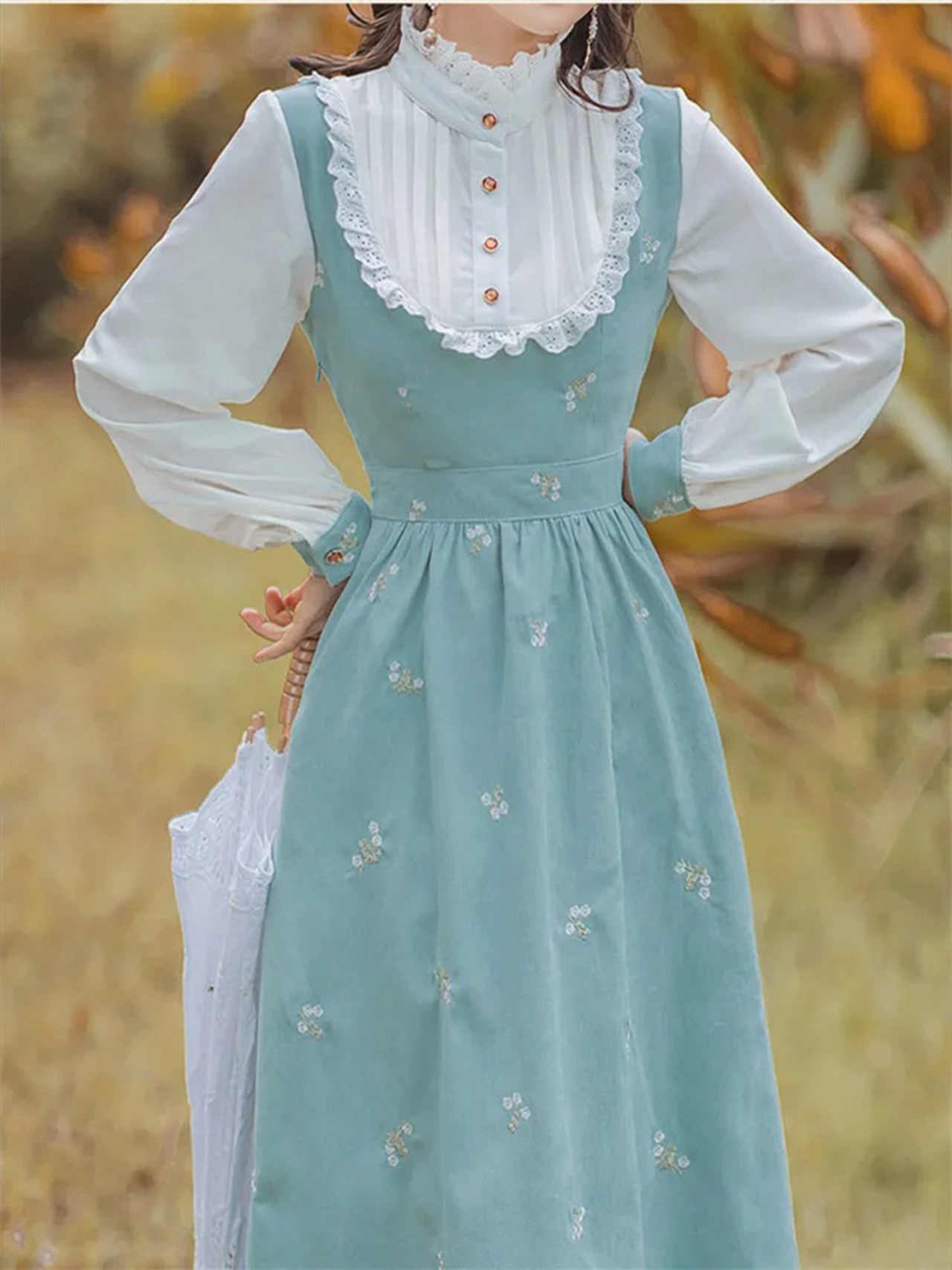 【0153】Stand Collar Button Flower Long Sleeve Dress