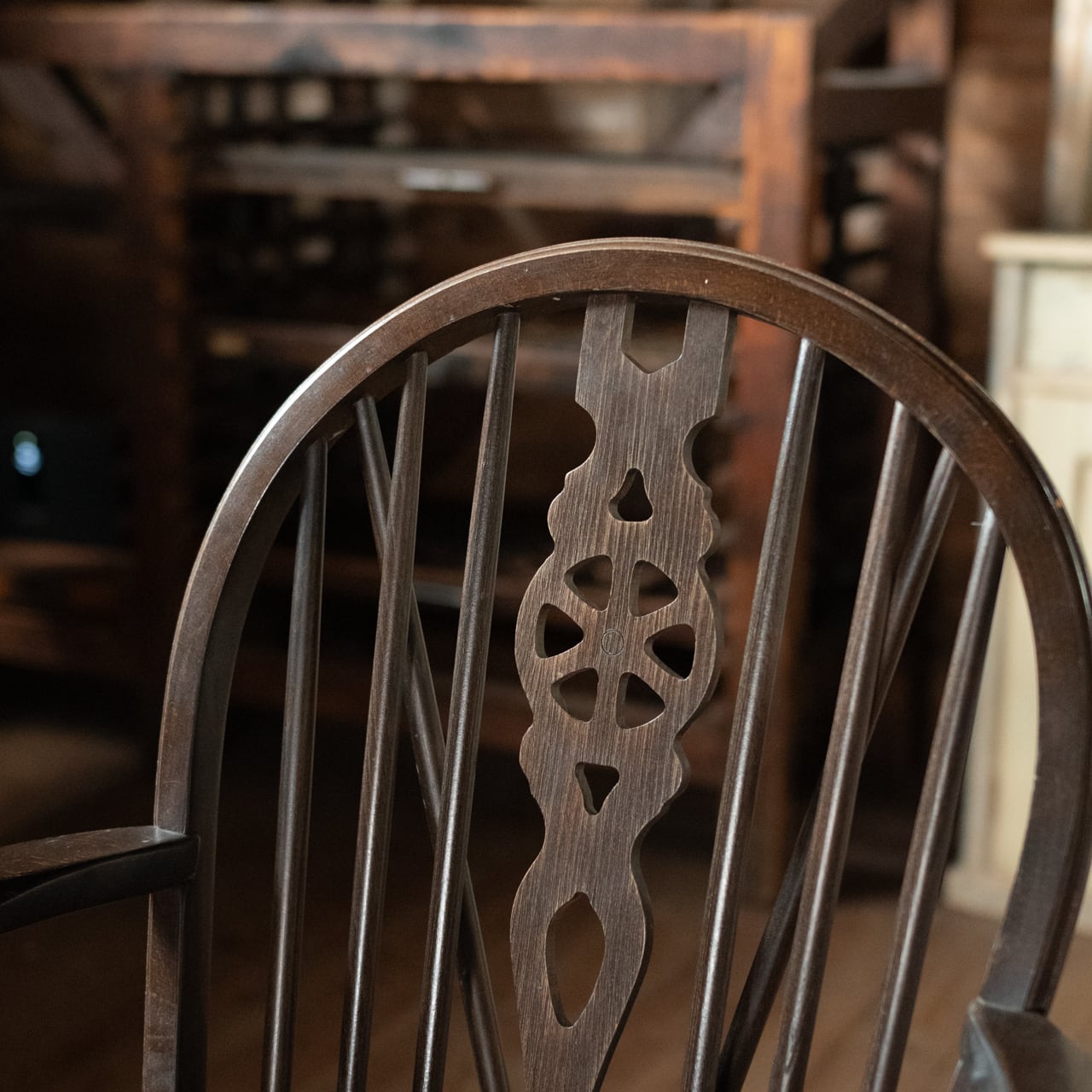 Wheelback Arm Chair / ホイールバックアームチェア〈ウィンザーチェア