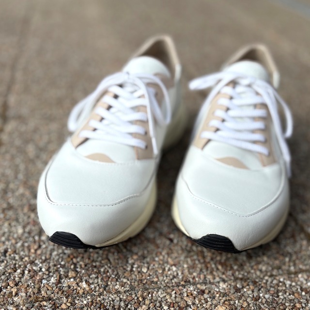 men's HAND MADE leatherスニーカー　Vibram sole　White