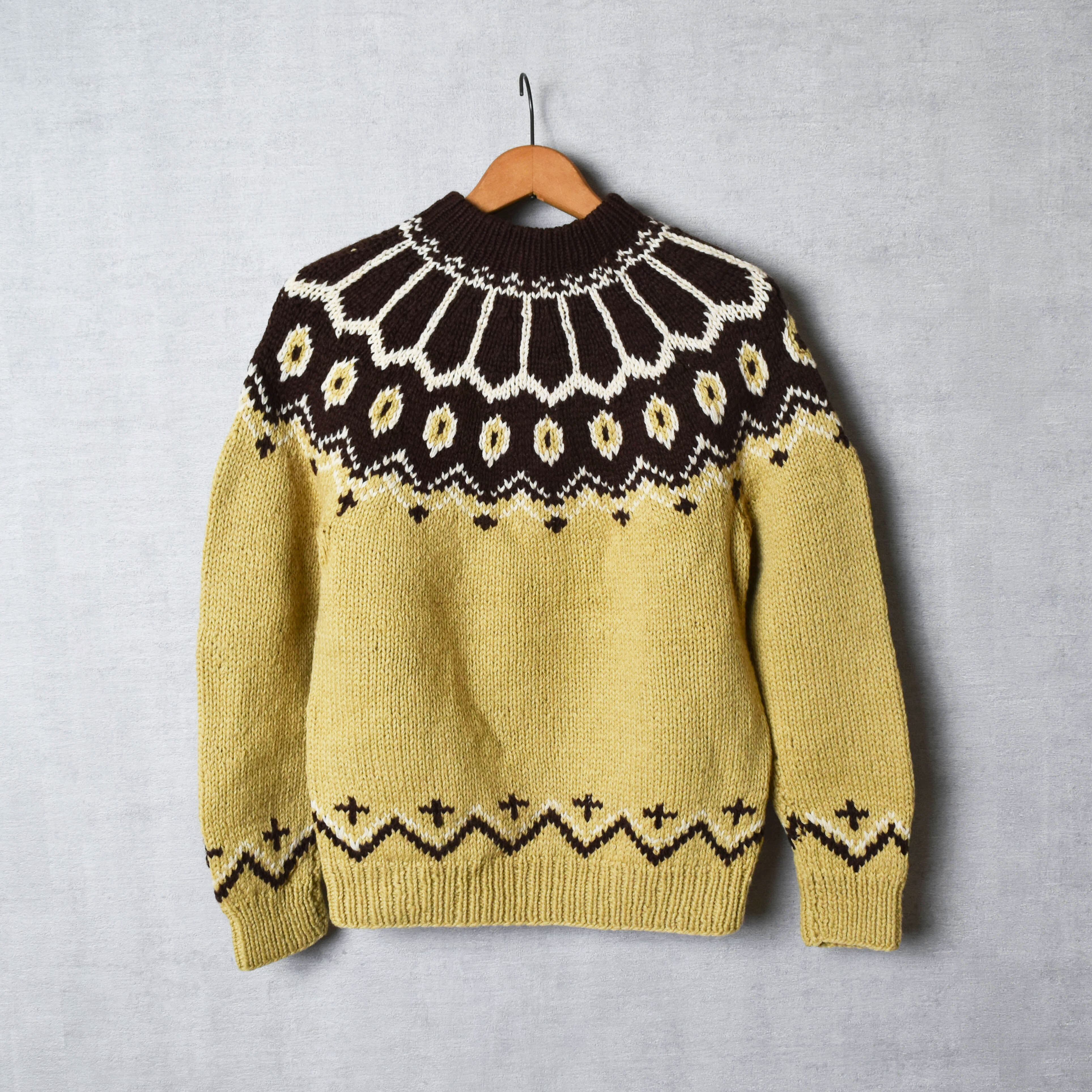 [USED] Nordic knit top