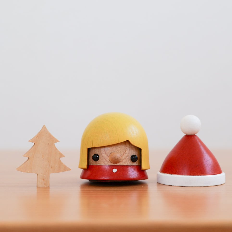 限定40個】どんぐりサンタっこ | こまむぐ |公式通販｜日本製木の