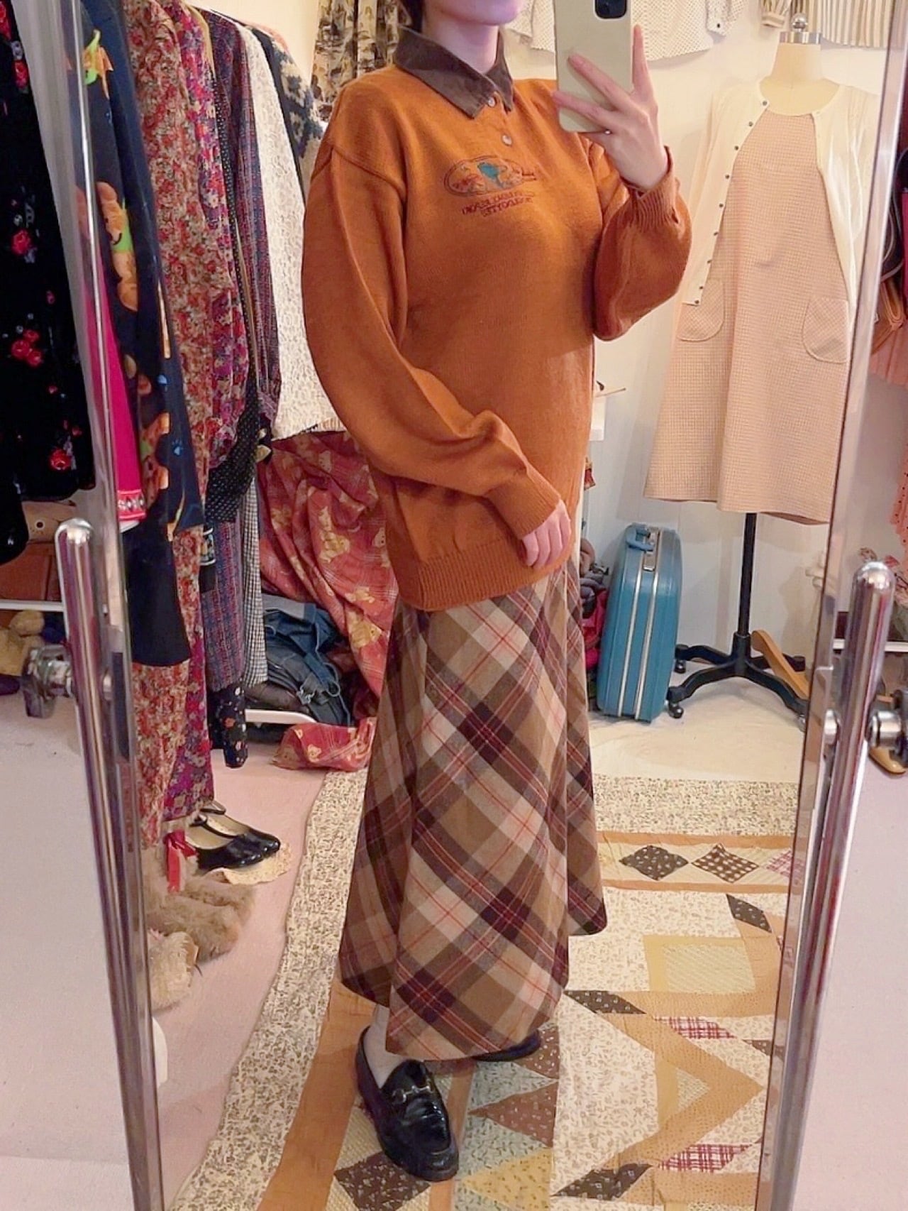 dog embroidery corduroy collar knit