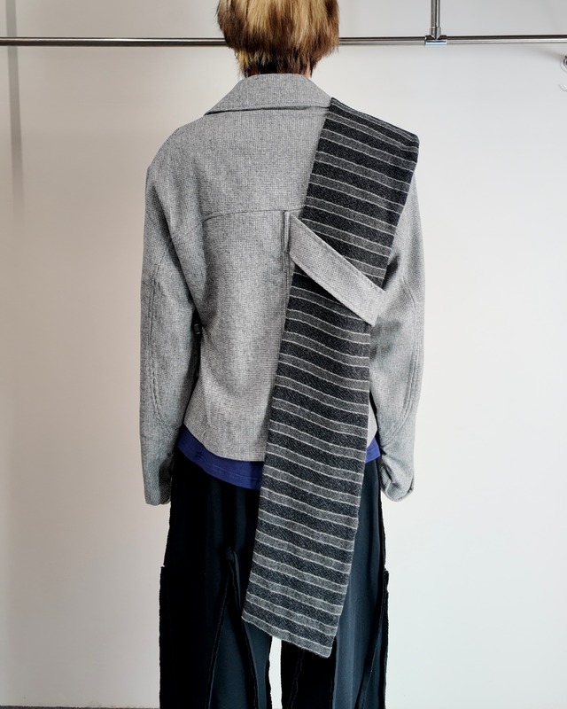 【26/AW STRONGTHE】GREY / SBAI TAILORED BIKER JACKET WITH DETACHABLE SASH SCARF