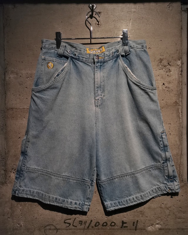 【Caka】"Snakeyes" Logo Embroidery Vintage Denim Baggy Shorts