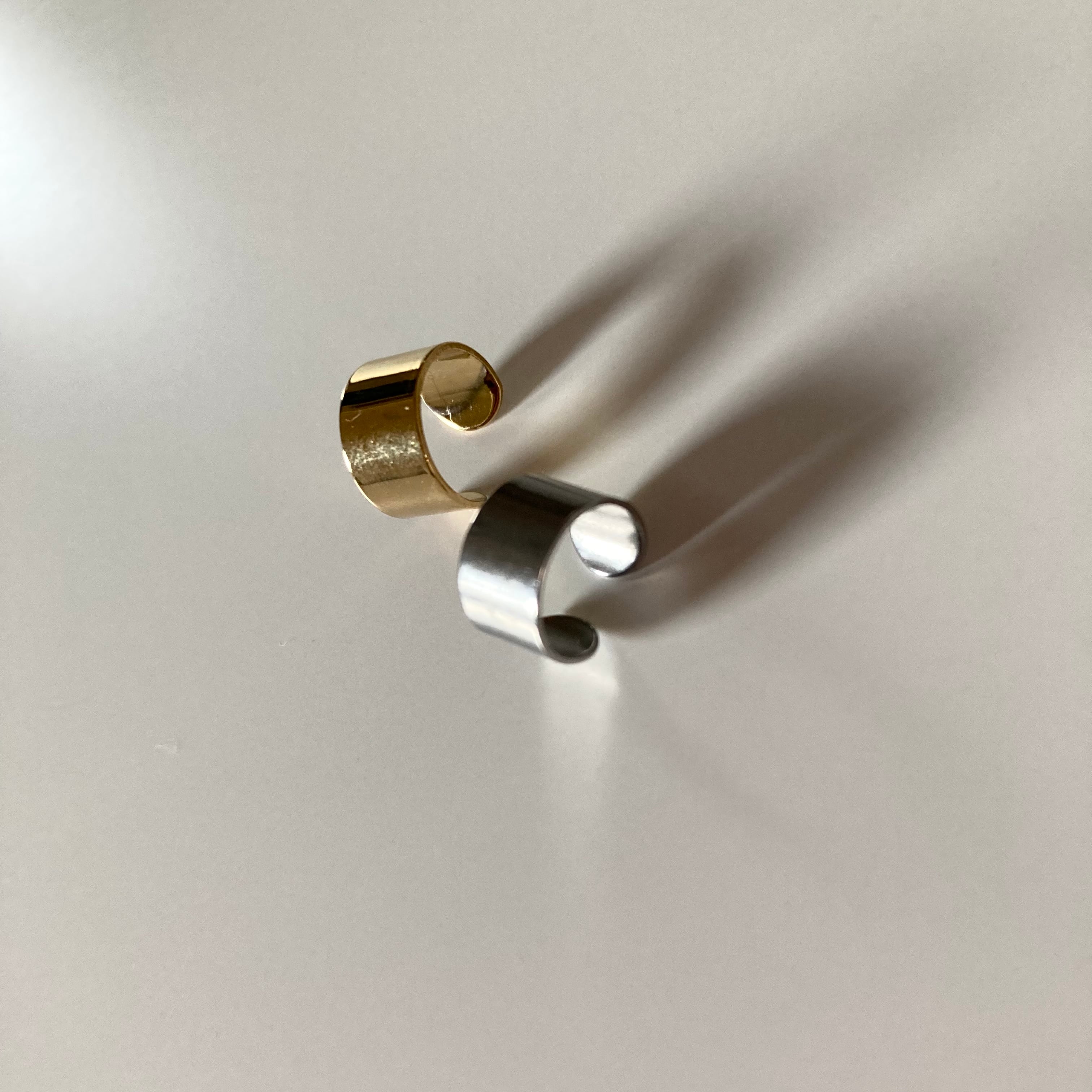 シンプルイヤーカフ