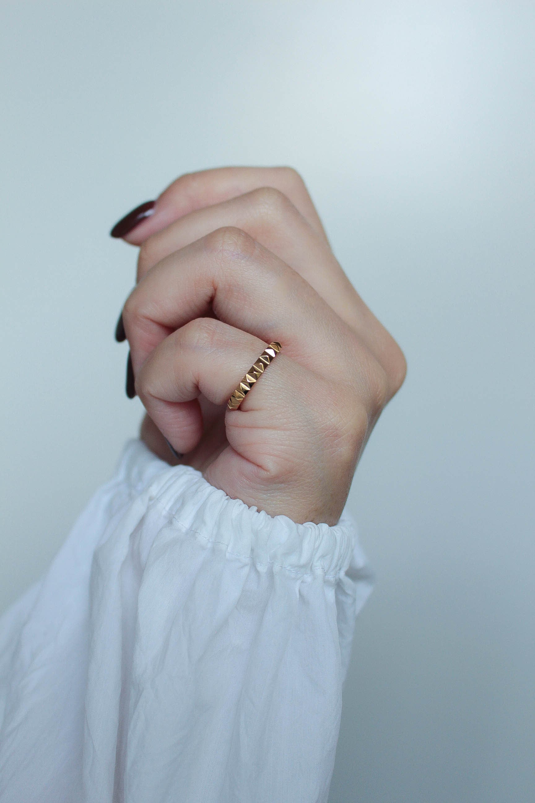 Eternity Studs Pinky Ring | ebine(エビネ)|金属アレルギー対応