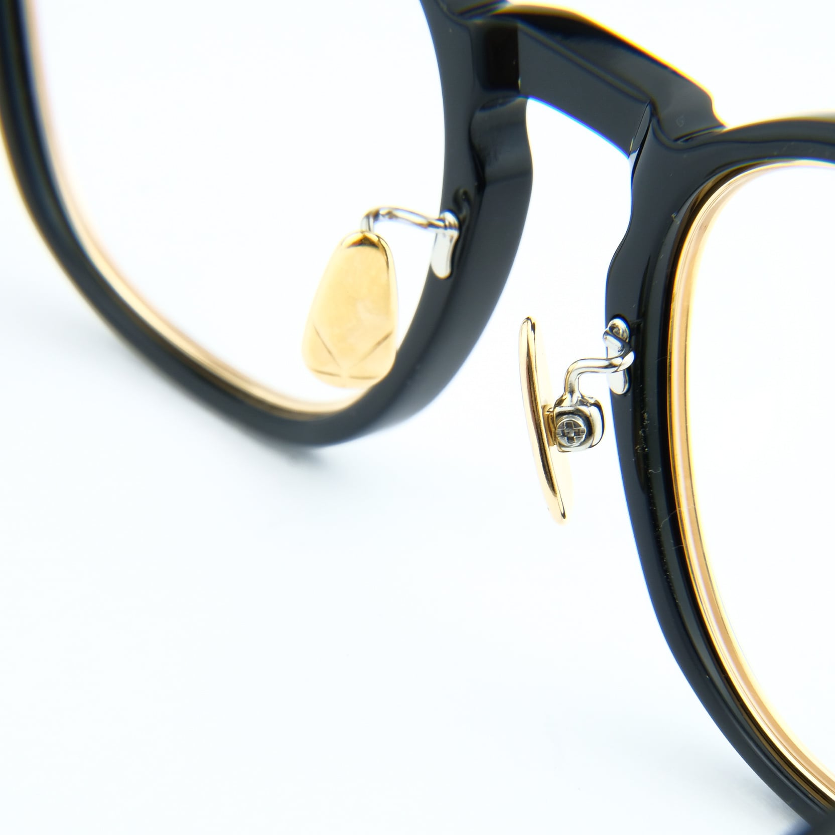 YUICHI TOYAMA ユウイチトヤマ メガネ U-121/BLACK GOLD | livra eyewear
