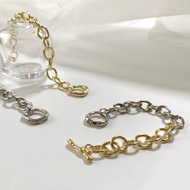 mantell big chain bracelet