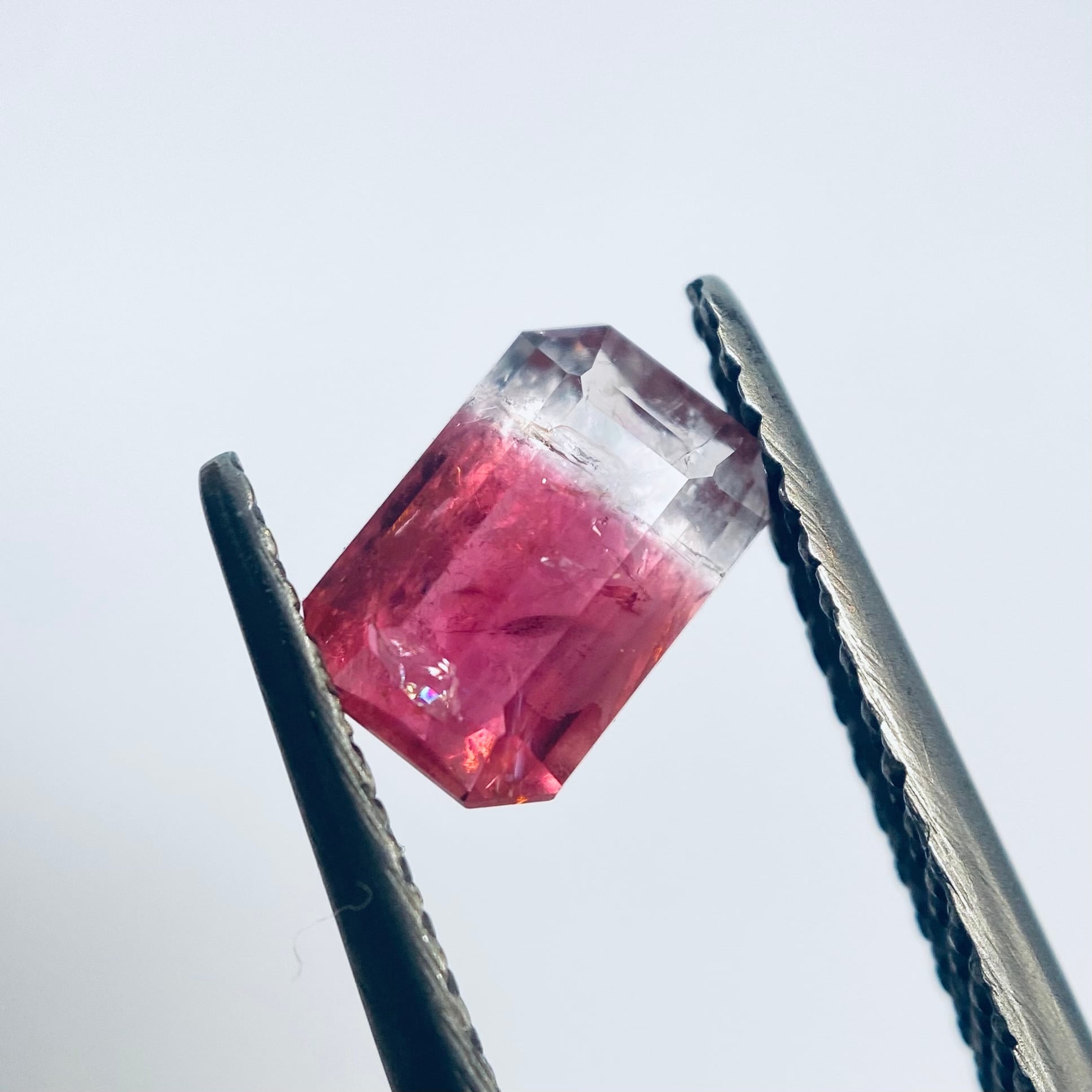 いちごミルクなバイカラートルマリン