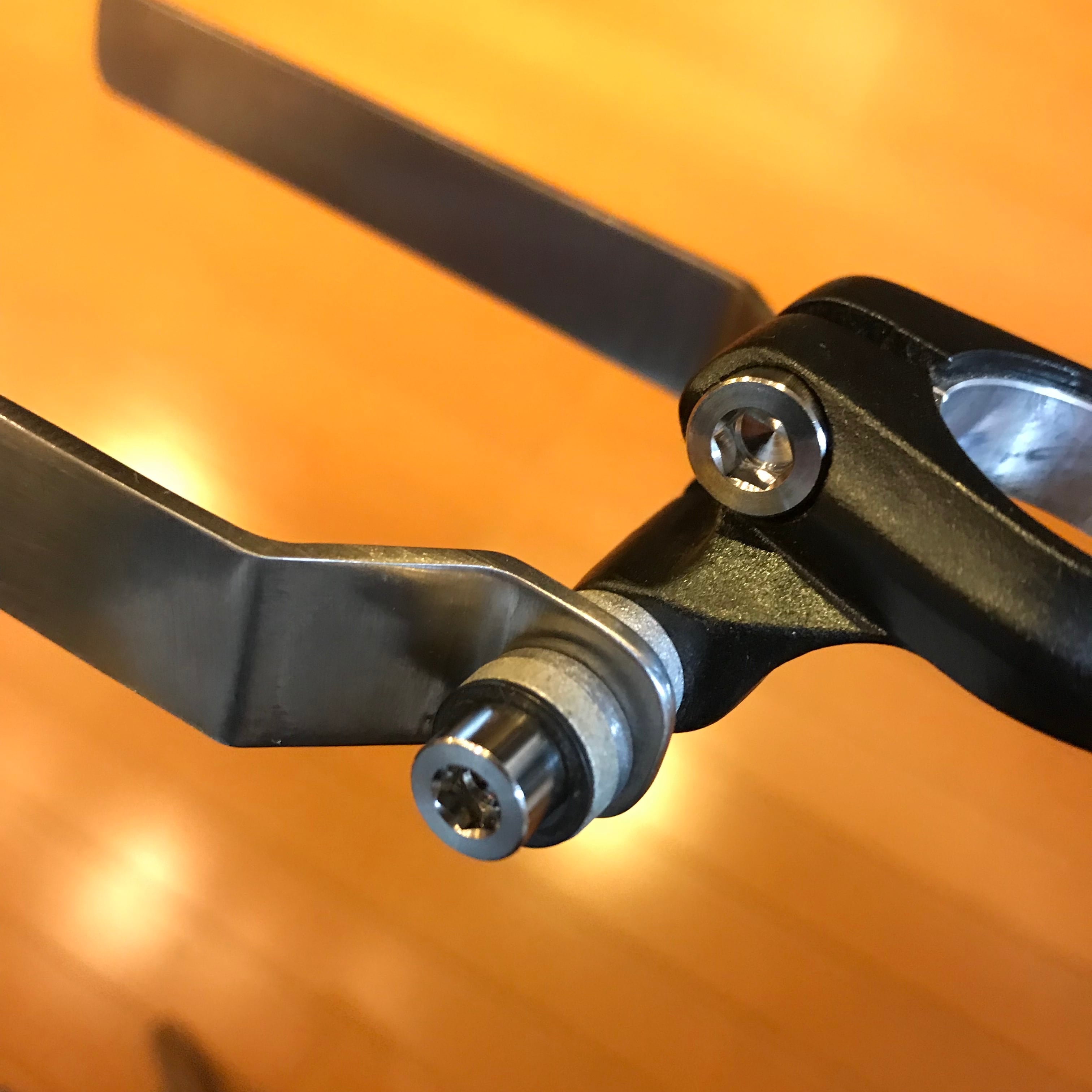 シートバッグ スタビライザー | Whatineed