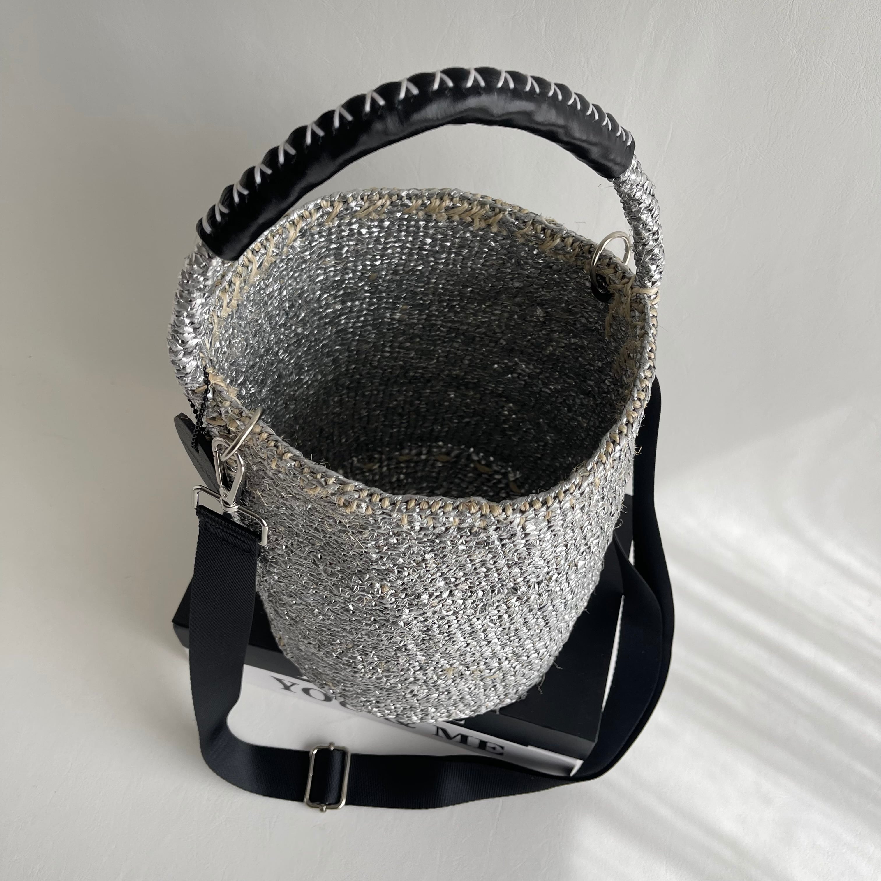 追加販売】OVAL Shoulder Strap Kago-Bag / Smile charm / BLACK