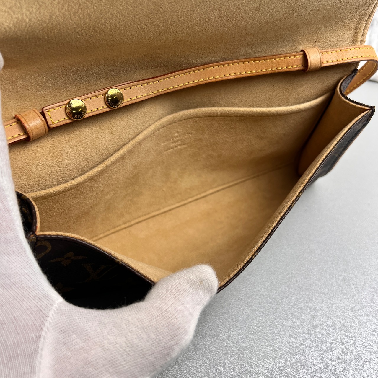 LOUIS VUITTON ヴィトン ポシェットツインGM モノグラム レザー ショルダーバッグ ブラウン A-13656