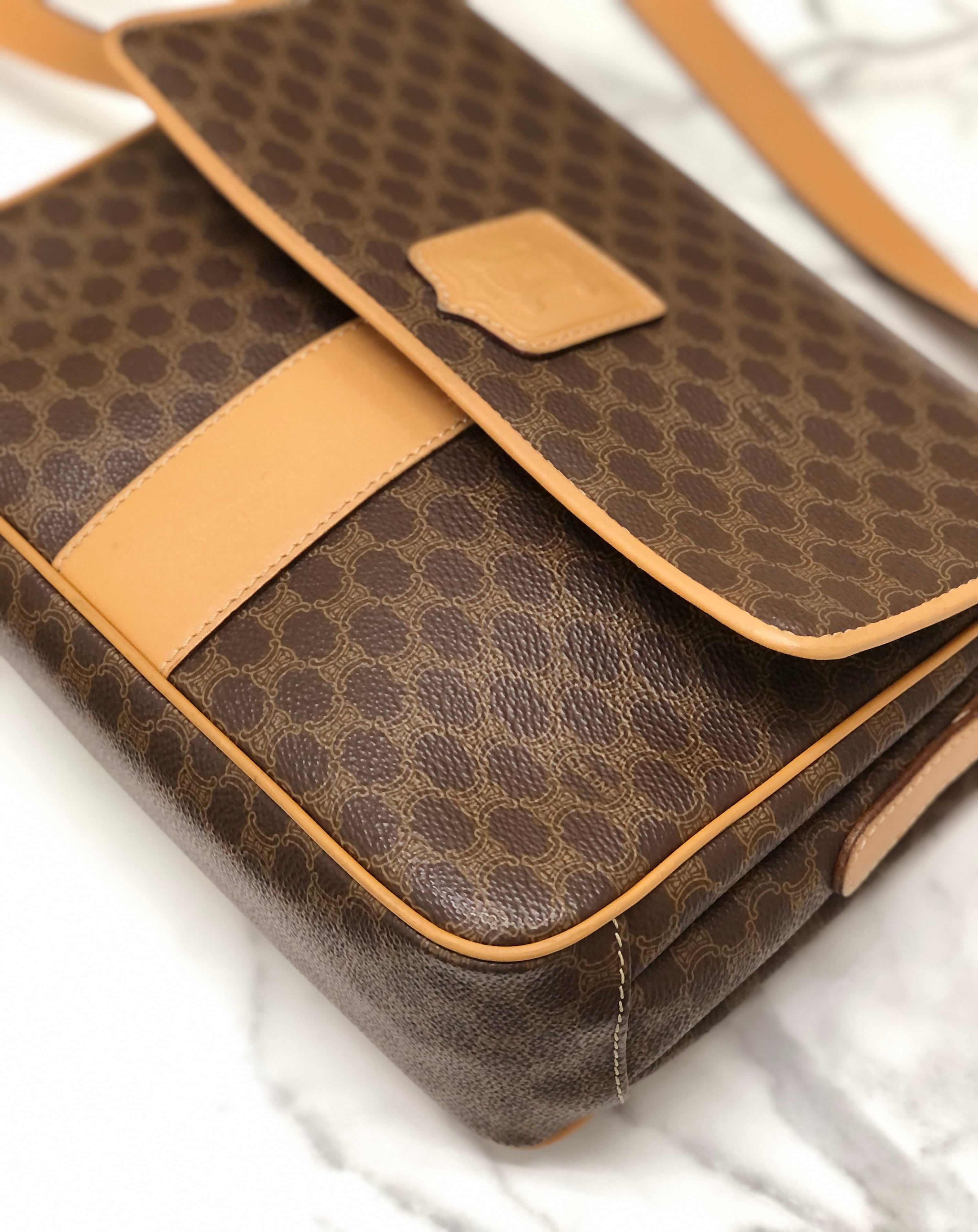 CELINE セリーヌ マカダム ブラゾン型押し PVC×レザー フロントライン