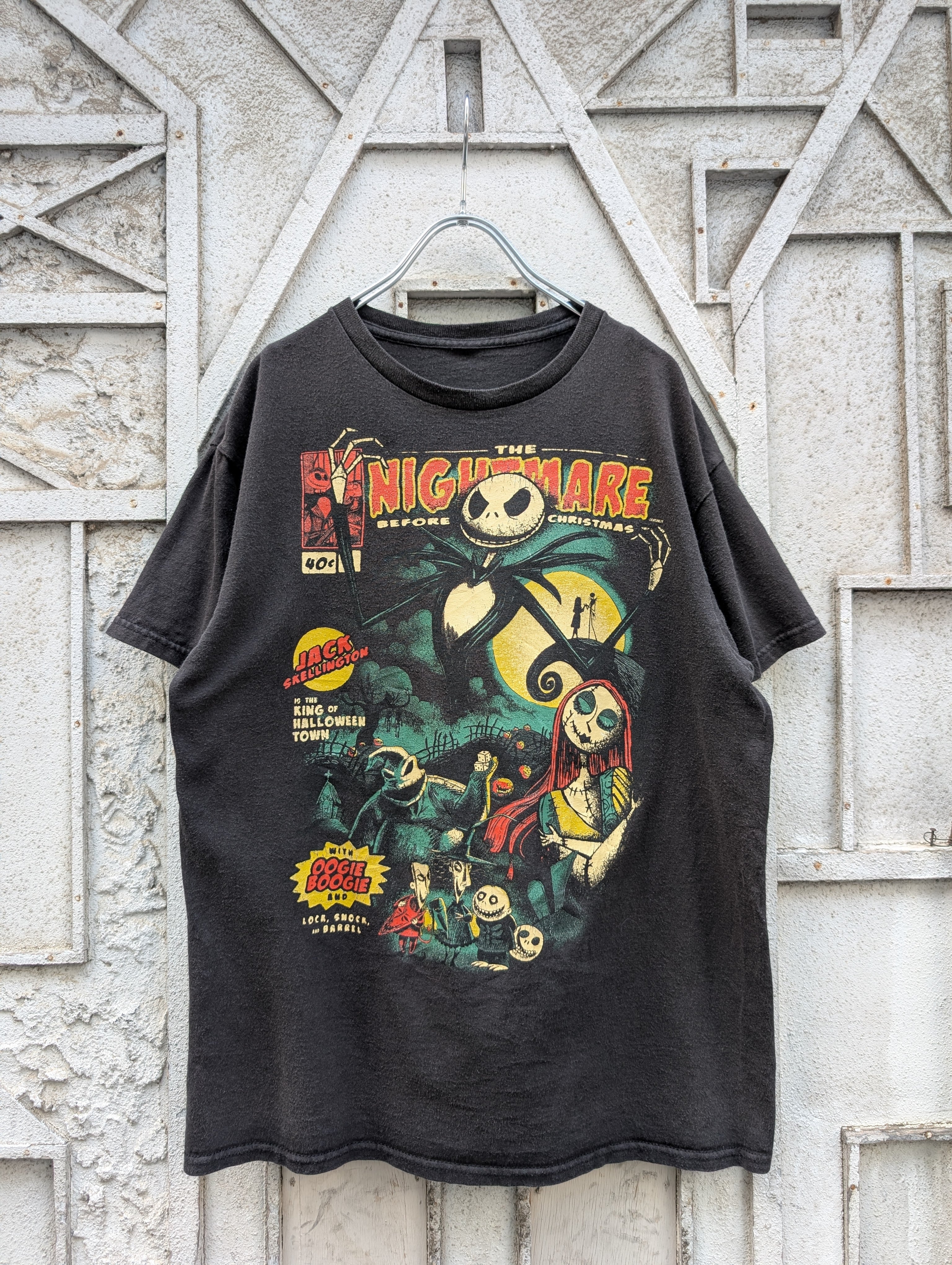 "THE NIGHTMARE BEFORE CHRISTMAS" print tee