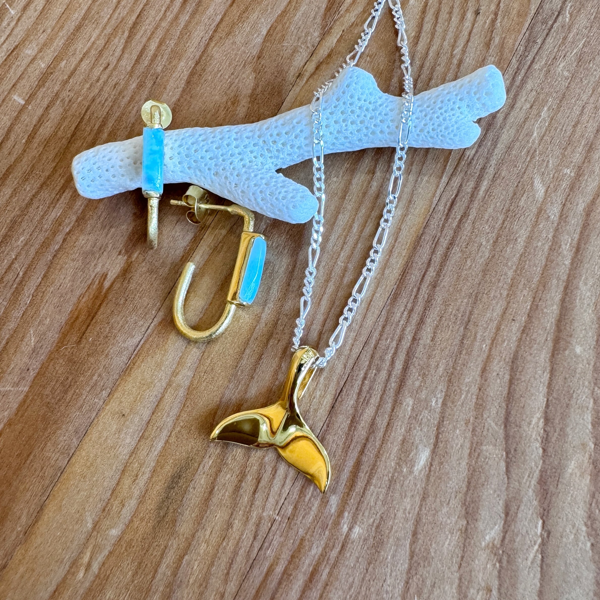 ラスト1！！】Gold Coating ホエール テイル 鯨の尻尾 ペンダント