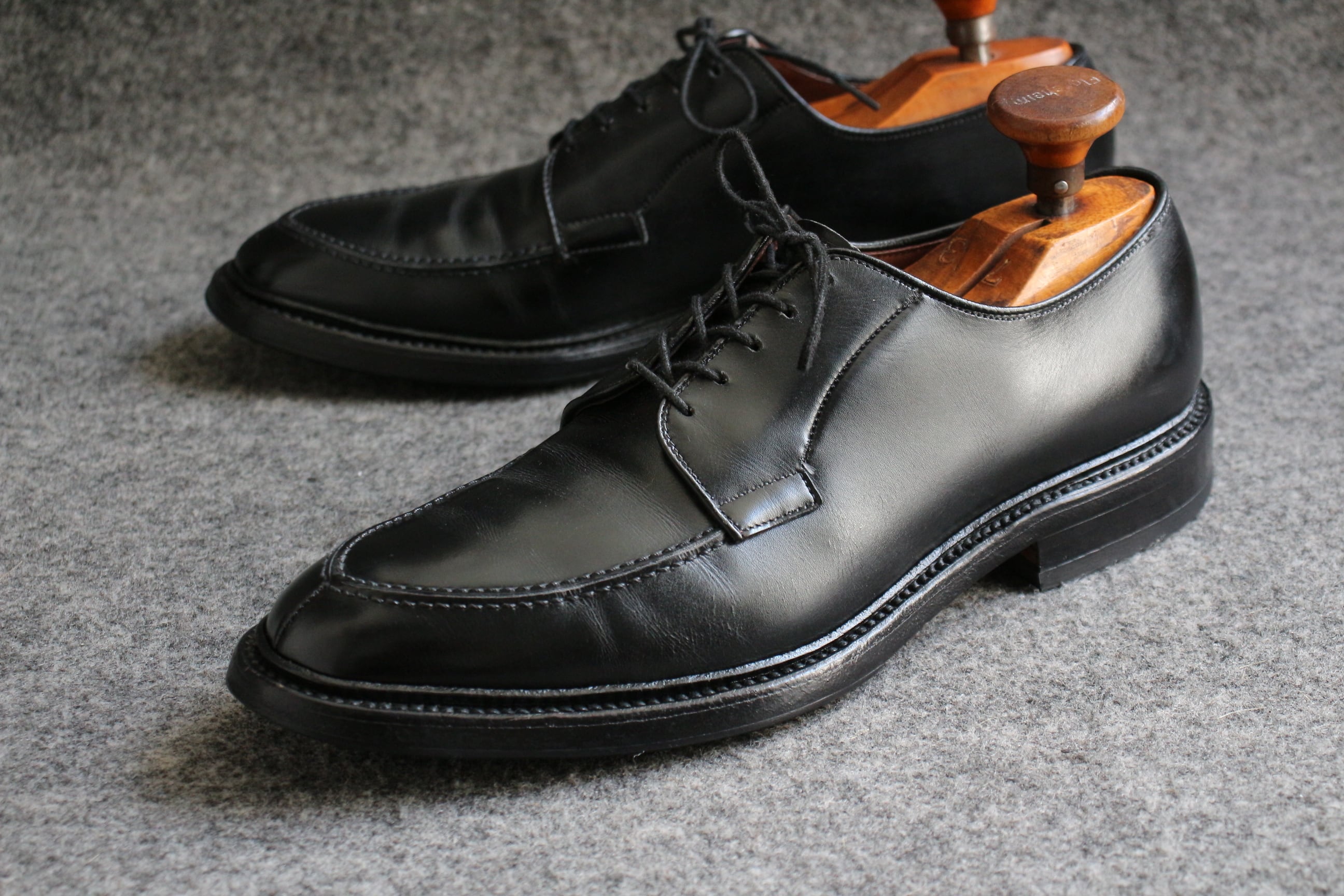 SUPER 8 SHOES