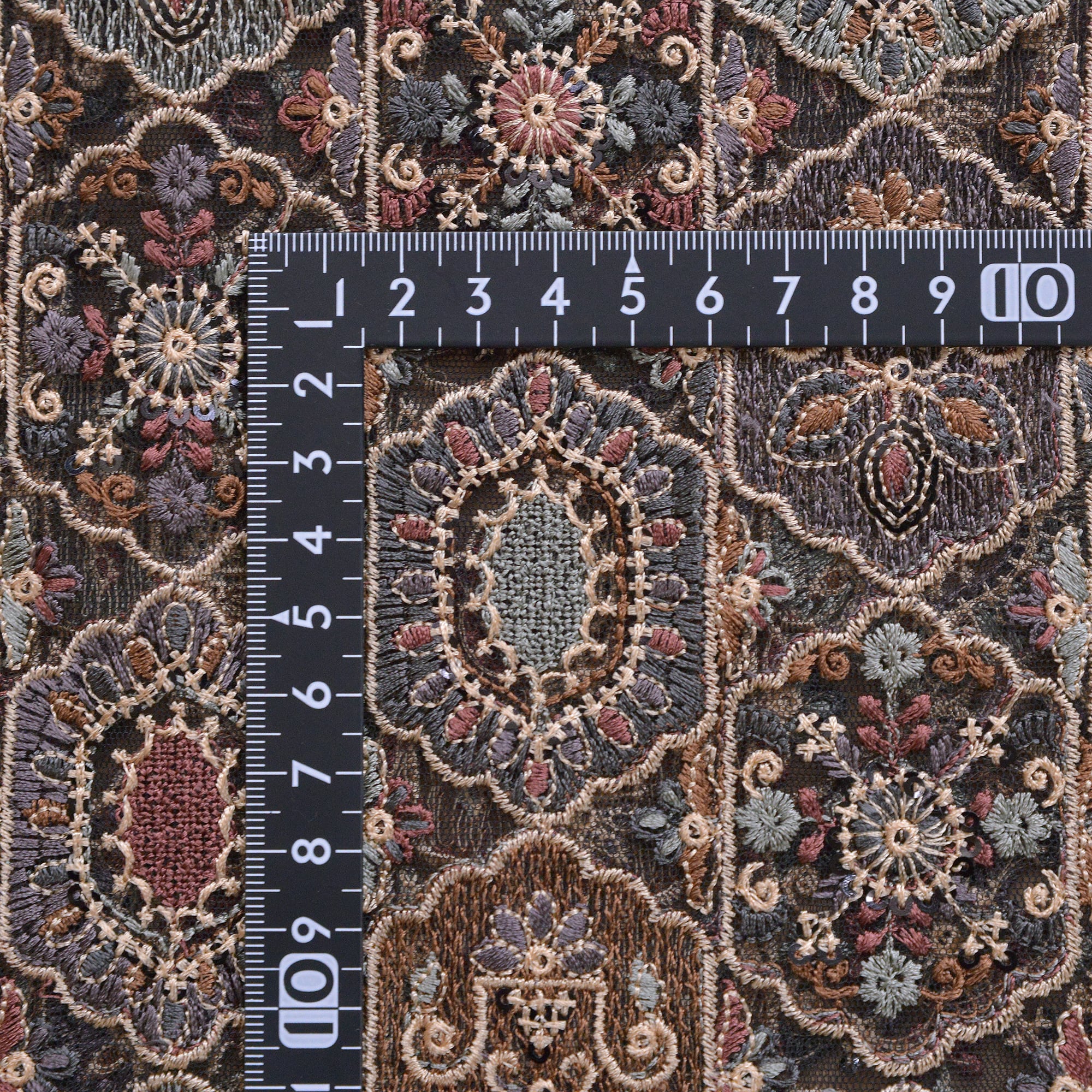 チュールver 】インド刺繍生地 メルヘン ブラック 26007 | インド刺繍