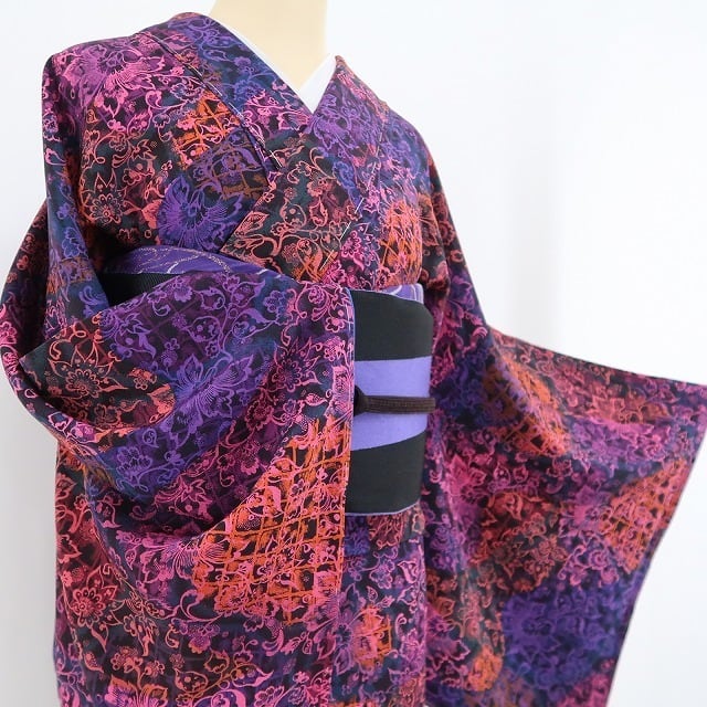 新品 前田仁仙 落款 更紗 着物“ようこそ仁仙更紗の世界へ 新品 前田仁仙 落款 更紗 着物“ようこそ仁仙更紗の世界へ