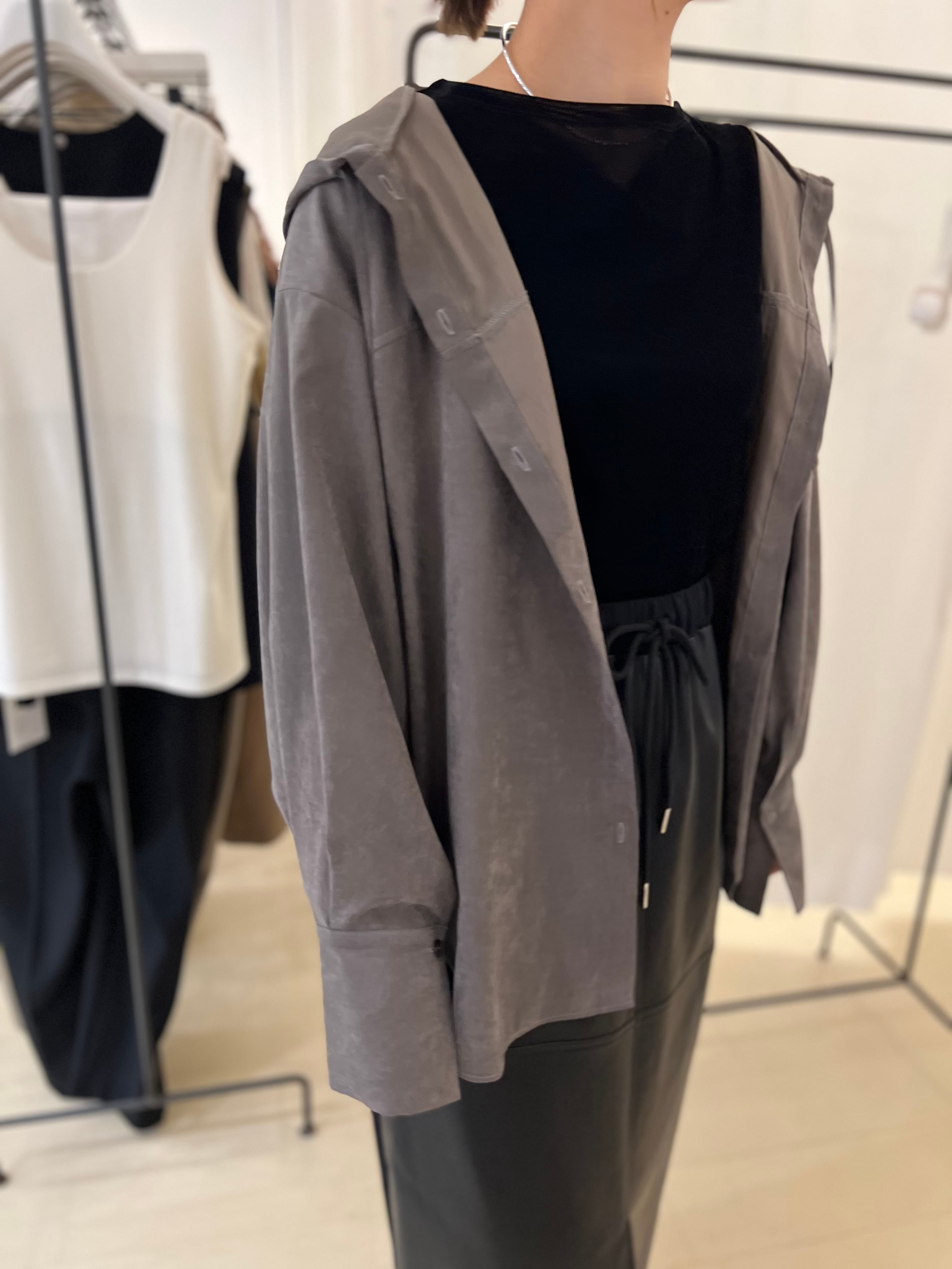 【CHIGNON】フェイクスエードフーディシャツ[1644-009KK]