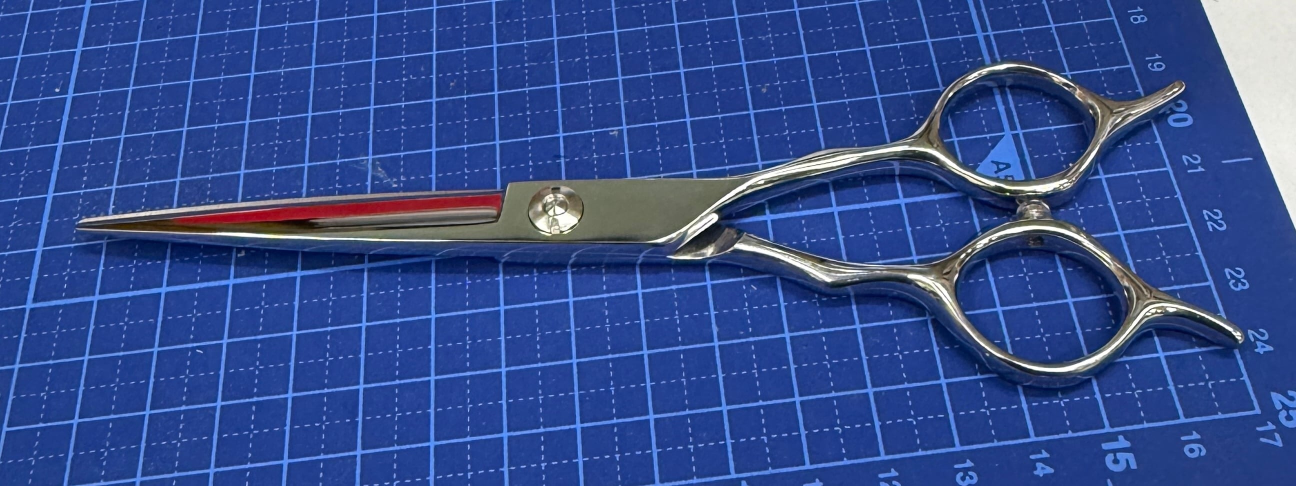 ブラントシザー | Ban's BarBer cluB