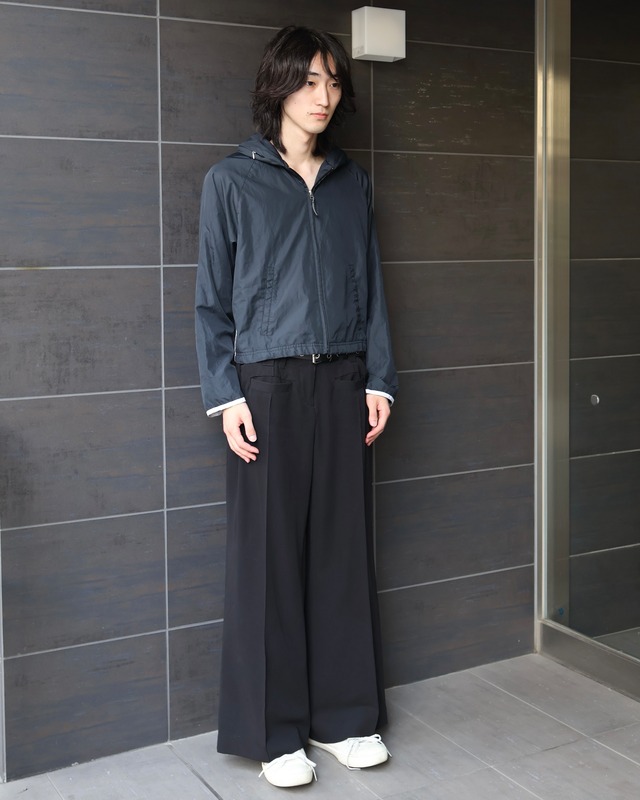 Short length hoodie storage zip jacket