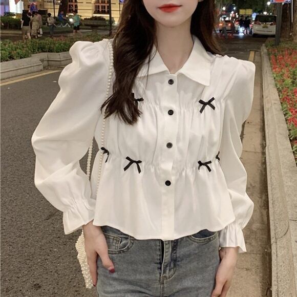 トップス 431 プチリボンが可愛いショート丈ブラウス ｂｌｏｅｍ