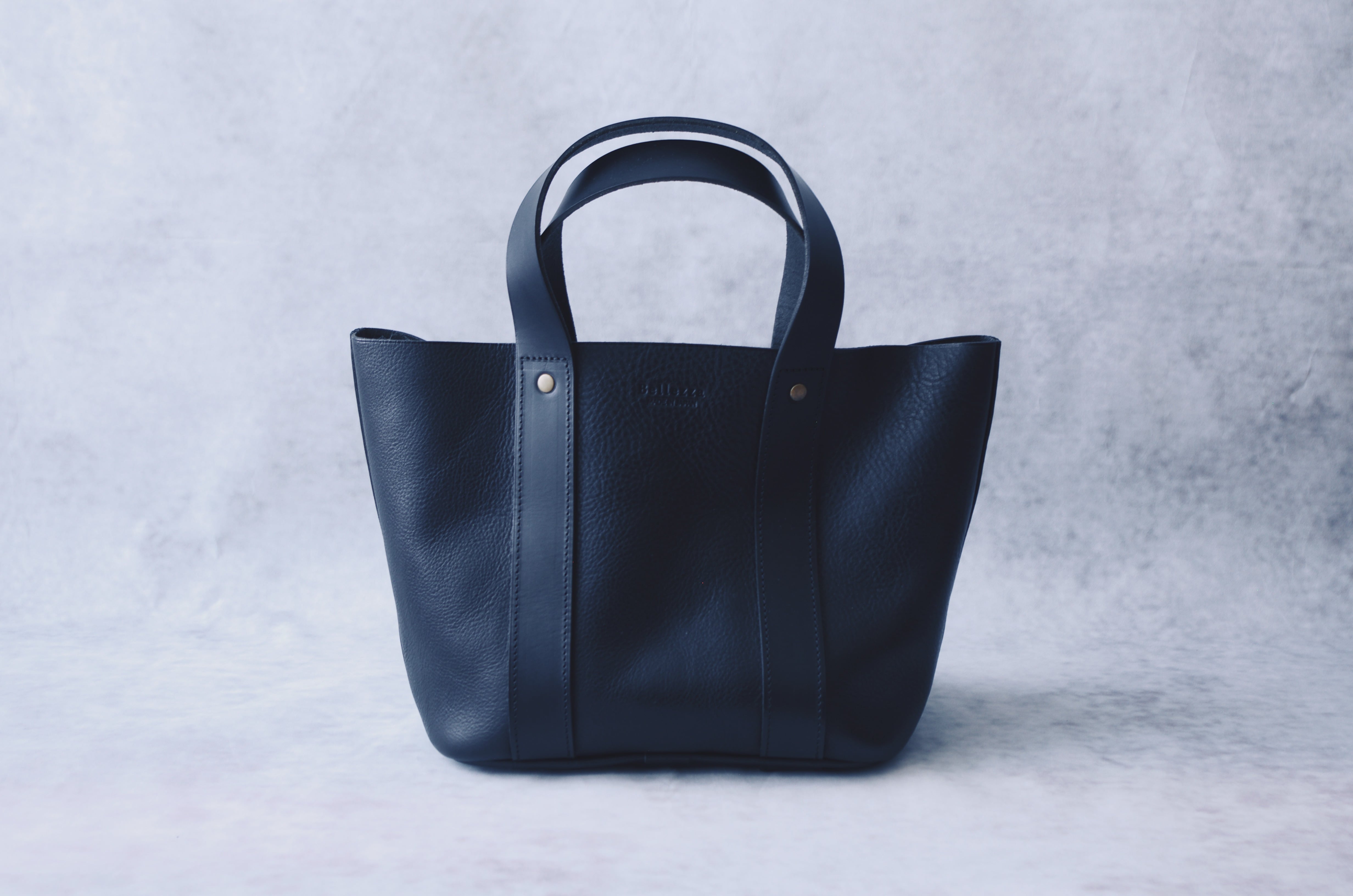 【Leather mini tote bag】レザーミニトートバッグ Bellezza