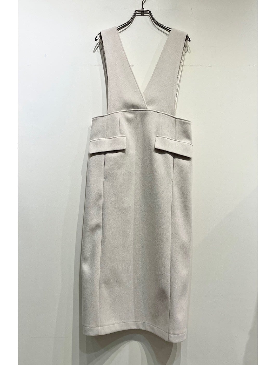 mink chair ウールタッチVネックジャンパースカート