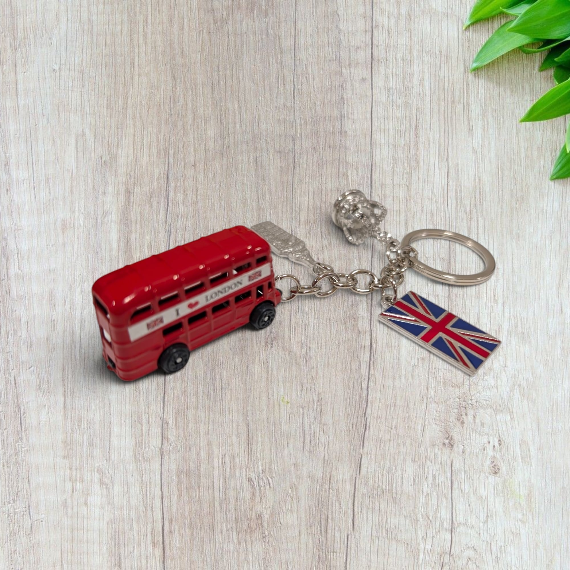 ロンドンバスキーホルダー チャーム付きキーホルダー【ロンドンバス】A&S Gift 90422 | 英国雑貨