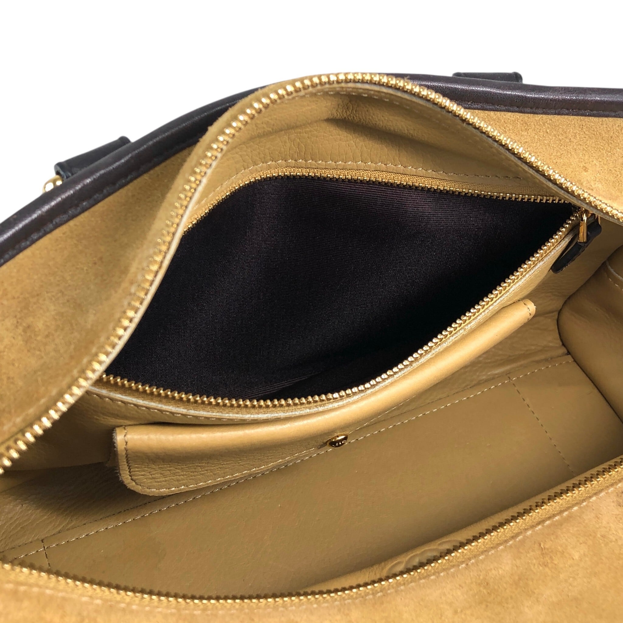 LOEWE ロエベ アマソナ28 ハンドバッグ ベージュ アナグラム スエード