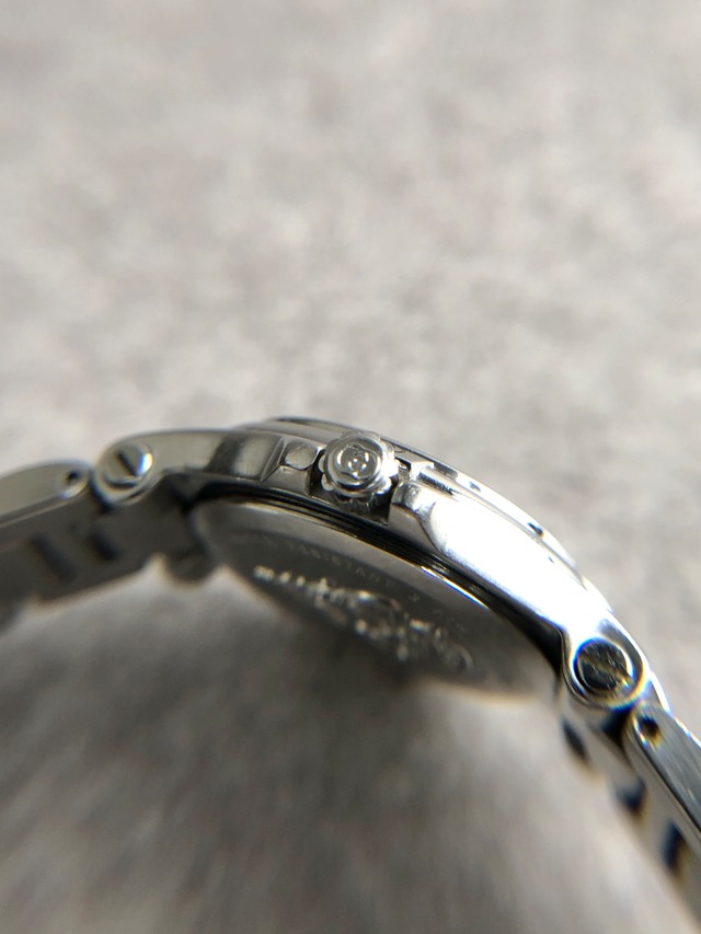GUCCI グッチ 腕時計 シルバー ロゴ ステンレススチール 9040L クウォーツ vintage ヴィンテージ オールド hmjs4w