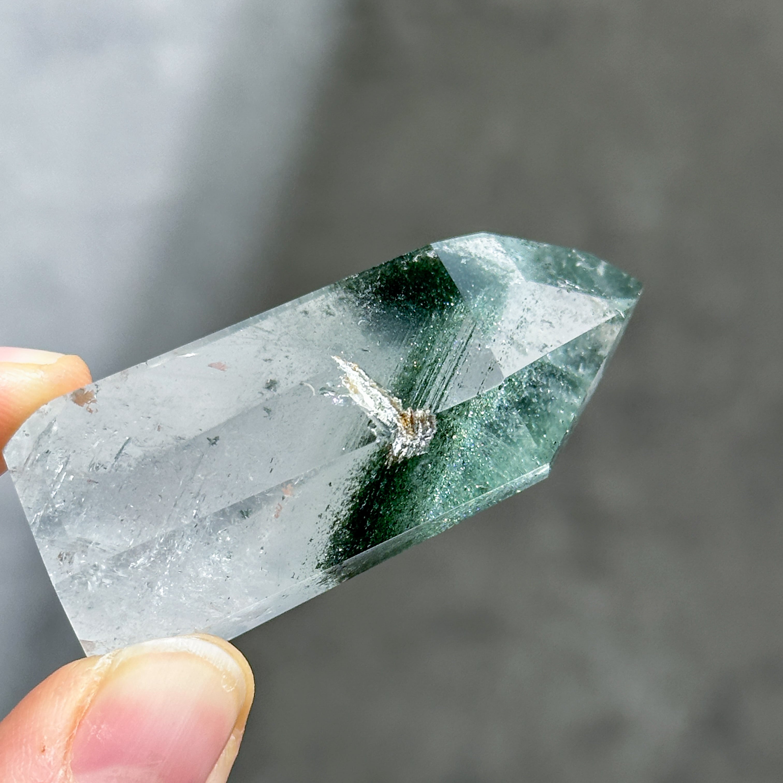 グリーンファントムクォーツ タワー13 ◇ Garden quartz ◇天然石