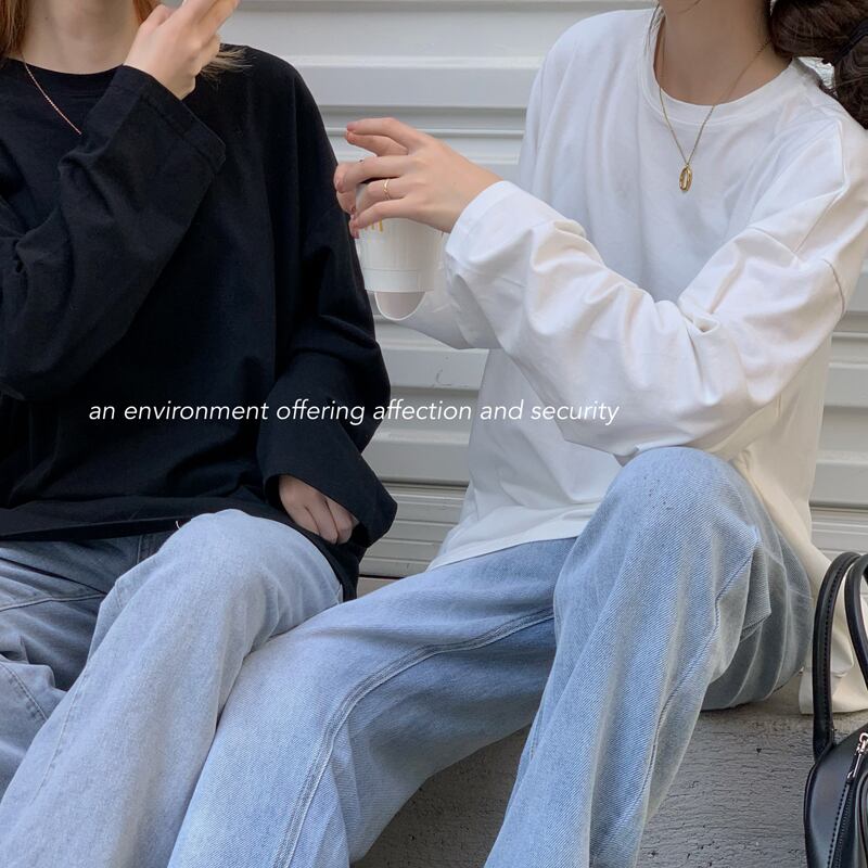 Tシャツ シャツ スタイルルーズトップス スプリングブラック ロング 春物 ブラックストロベリース76757186916