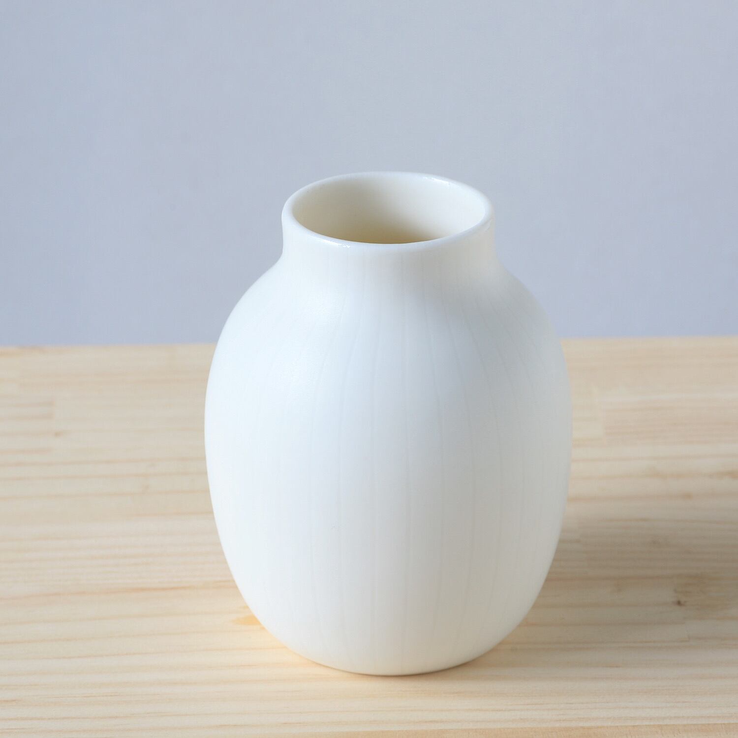 白磁 花器 証明書付き 白磁の花器 マット- 39 | studio bwanji
