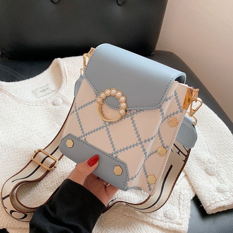 サマー 夏物 スクウェア メッセンジャーバッグ ワイドショルダー Tiancai_Wing_Bag82549352762