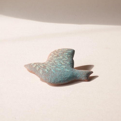 陶器ブローチ  葉影no.6  ことり