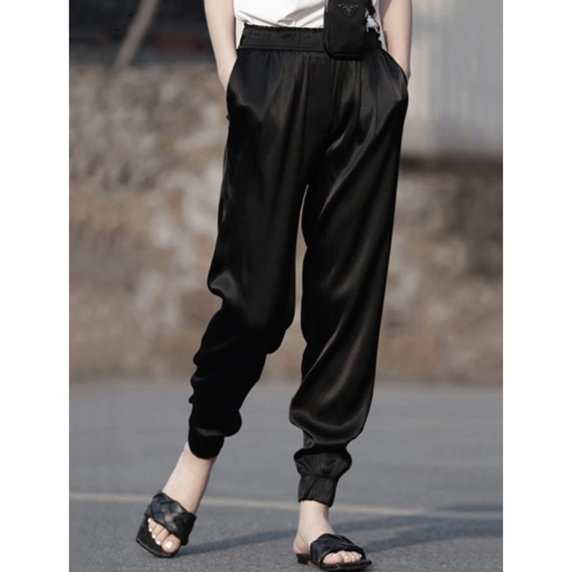 【サテンドレープストレートパンツ】P00681