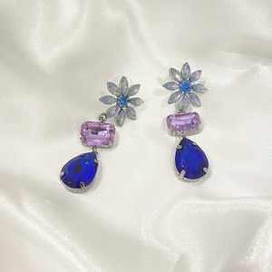 BULE jewel box pierce