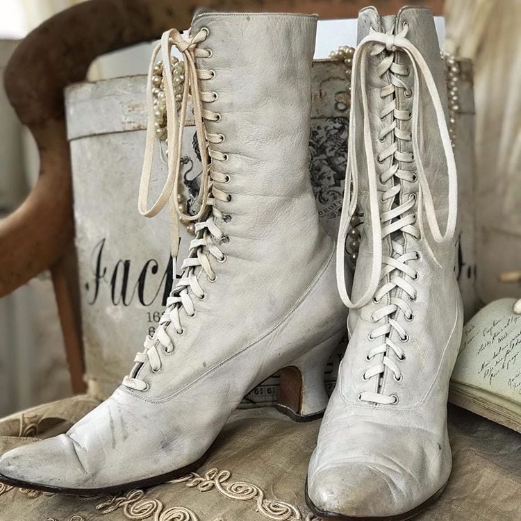フランスアンティーヴィクトリアンウェディングホワイトレザーブーツ フランスアンティーヴィクトリアンウェディングホワイトレザーブーツ