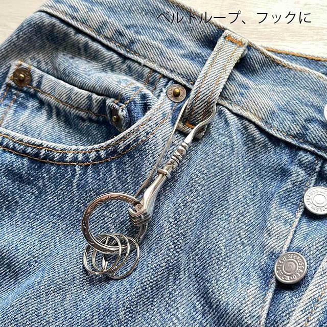アミュレット ハンドクリップキーホルダー（左手/左手薬指）左手キーホルダー　お守り・魔除け