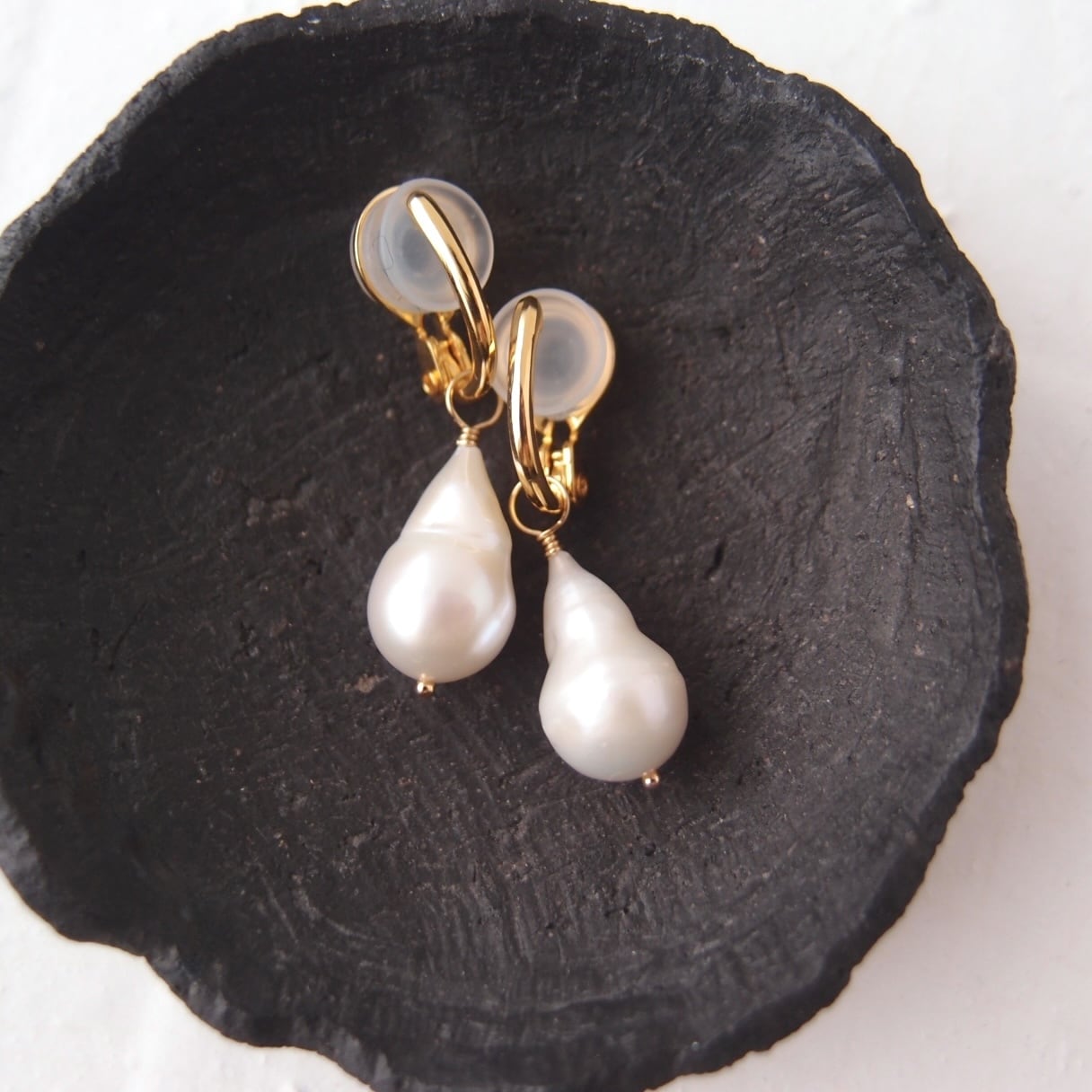 【SV/gold】Baby Oyster Pearl Clip Earrings/ベビーオイスターパール クリップイヤリング