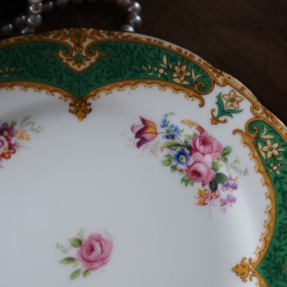 英国Paragon】パラゴン 1940年代製グリーン＆金彩フローラル トリオ