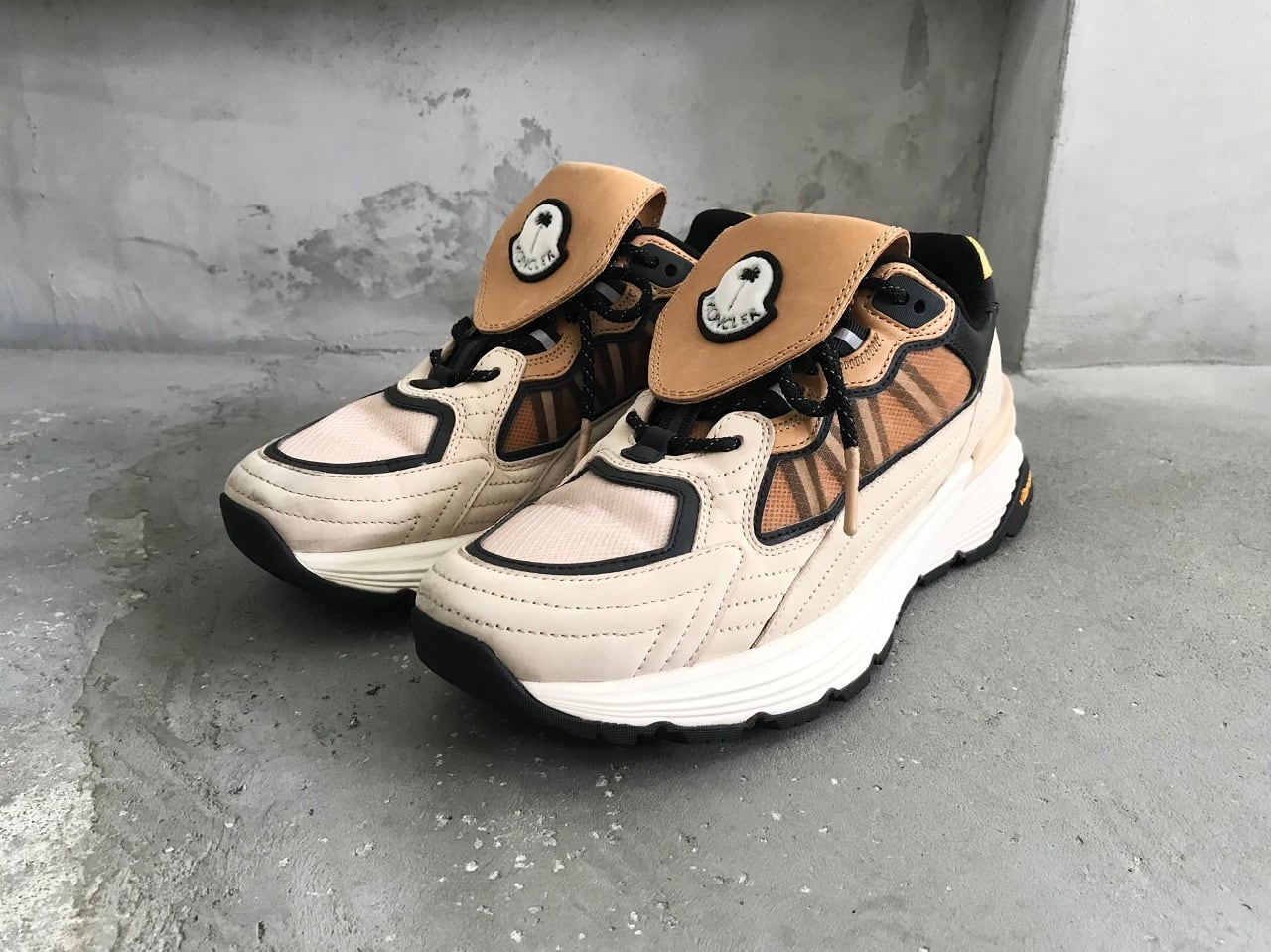 正規品MONCLER PALM ANGELS Palm Lite Runner