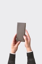 長財布史上最小・最薄。大容量なのに薄いまま使える究極の長財布　Minimalism Wallet Long　