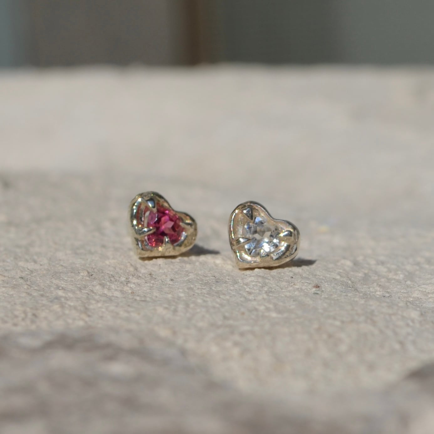 bone HEART straight stone earring silver925 ピンクトルマリン bone HEART straight stone earring silver925 ピンクトルマリン