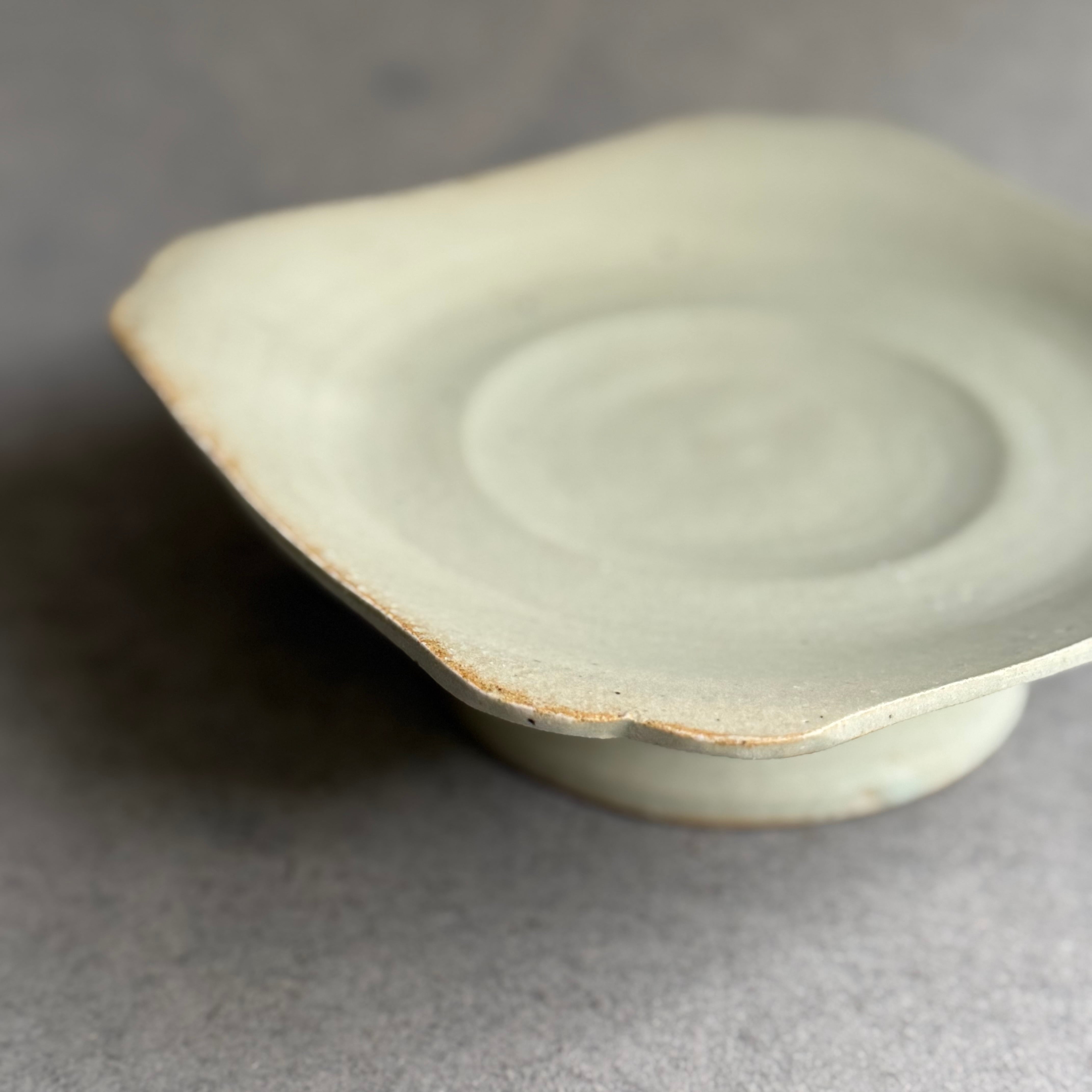 日高伸治 青白磁高形角鉢 M | gallery 一白