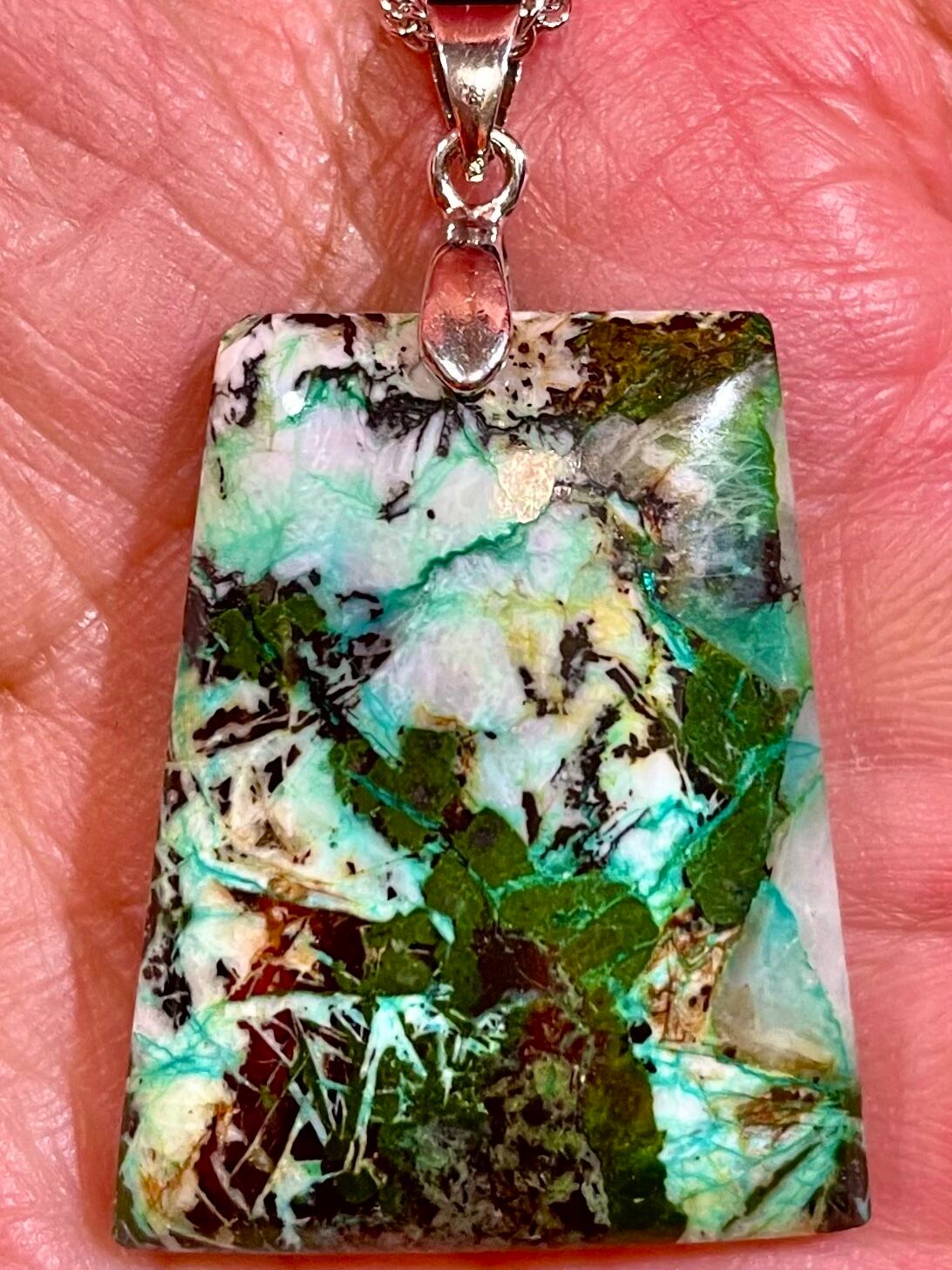 10) イーカ・ストーンPT(アズライトinバライト)