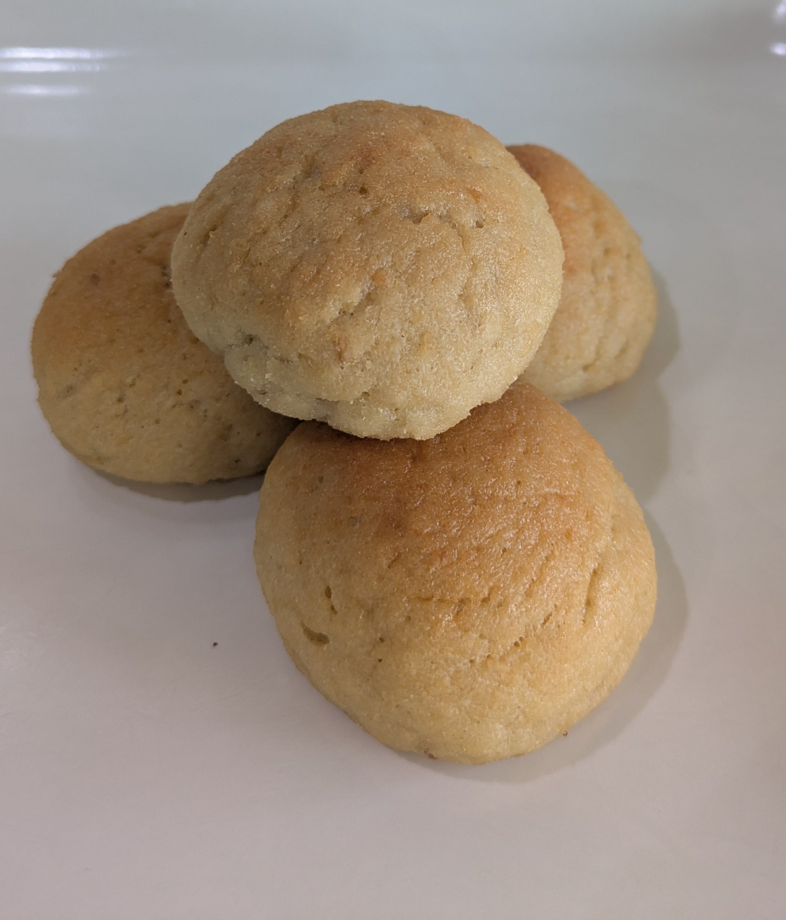 【冷凍発送】食物繊維たっぷりおからパン　4個入り